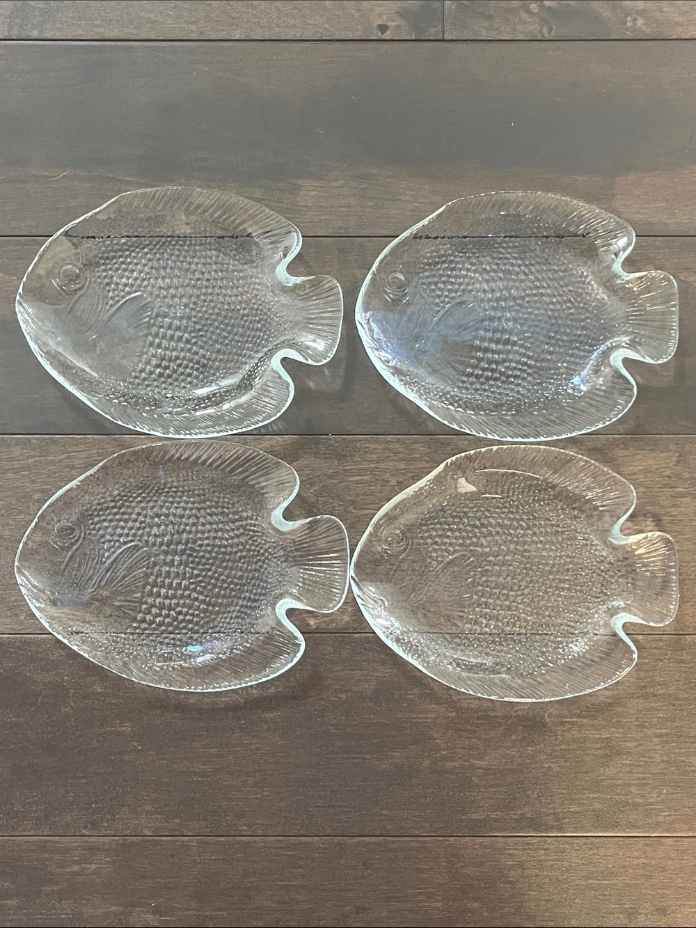 4 VINTAGE ARCOROC FRANCE CLEAR GLASS FISH PLATES